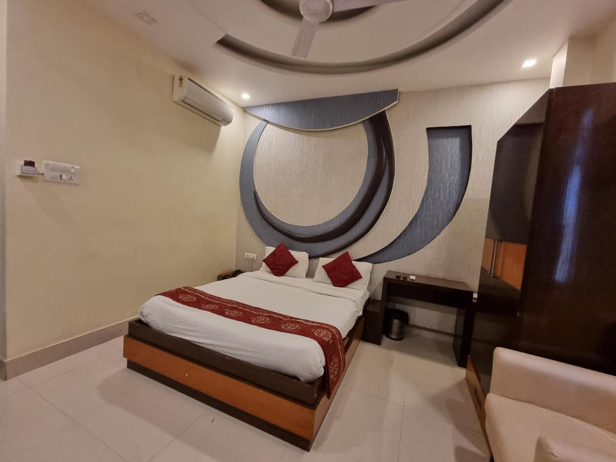 Hotel Vitthal International, Prayagraj Аллахабад Екстер'єр фото